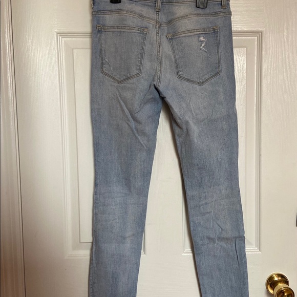 Light washed ripped jeans - Picture 2 of 3